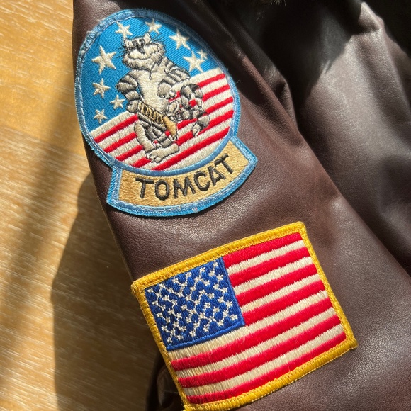 Men’s leather flight jacket. Size 34. - Picture 4 of 6